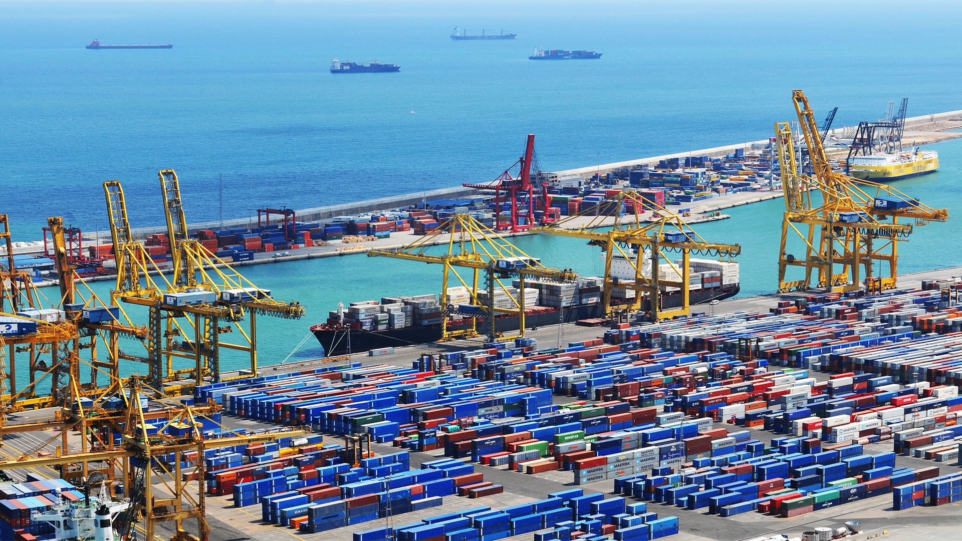 MSC and BlackRock reconsider $23 billion port deal amid control dispute