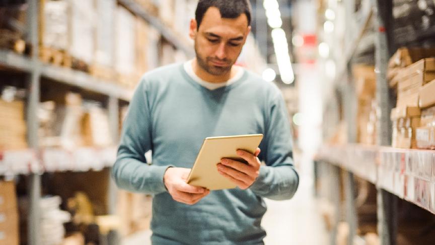 October 2025 data shows US inventory remain stable despite weakening container imports