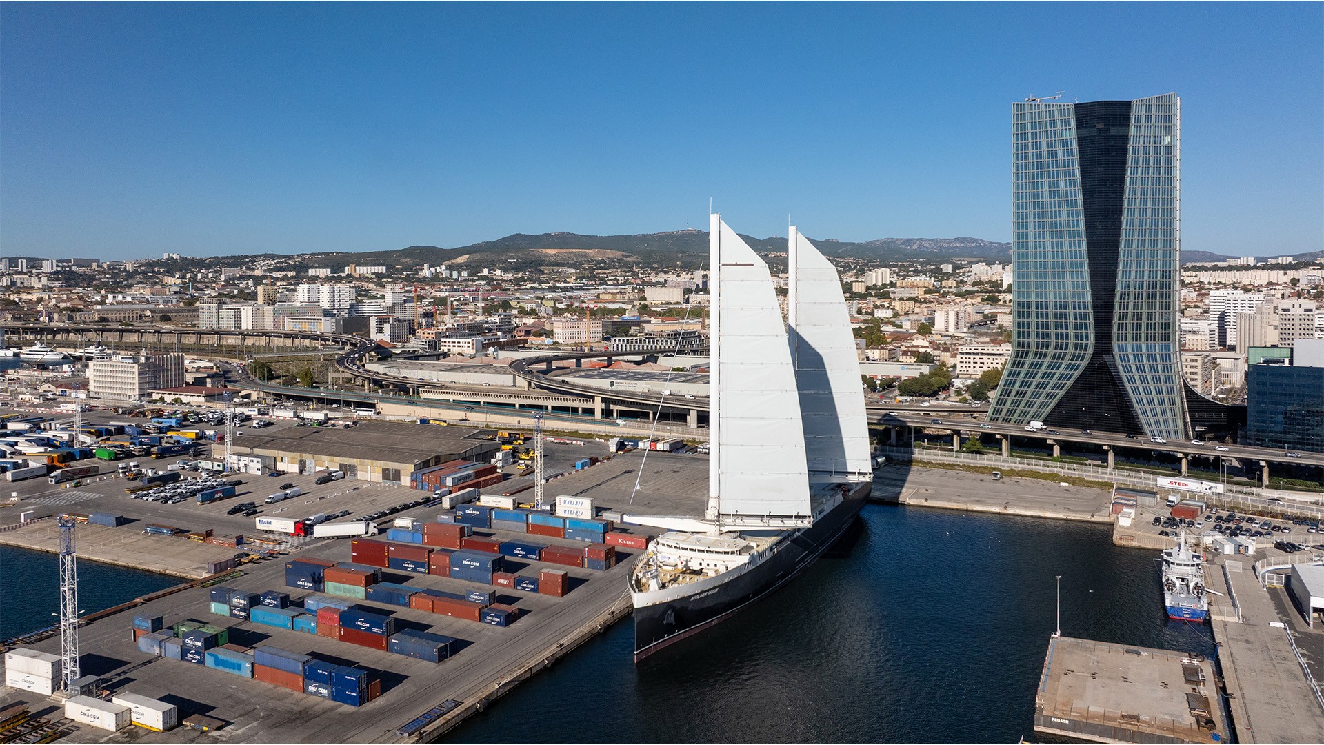 Sail-powered cargo vessel Neoliner Origin makes port call in Marseille