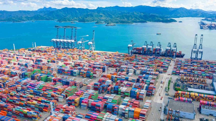 The world is diversifying around China, not away from it