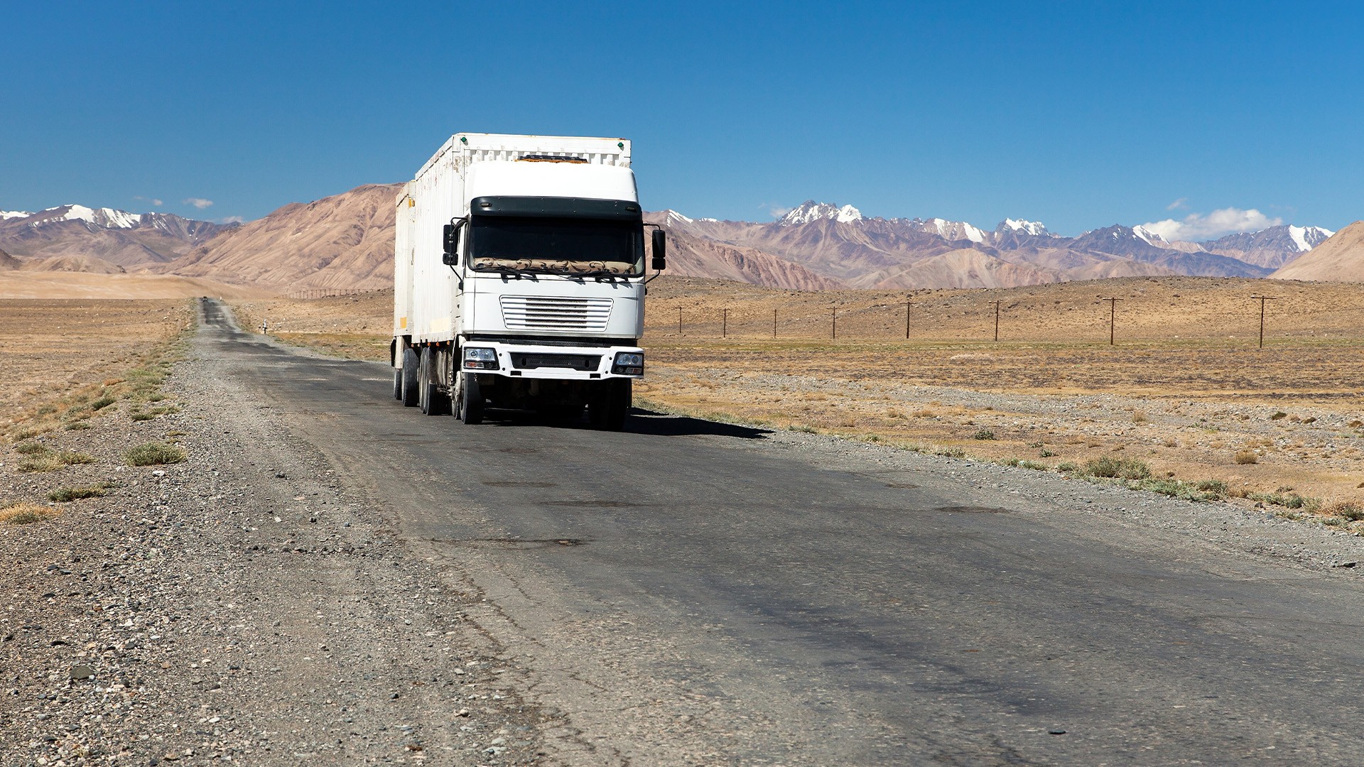 Gulf import flows rerouted as Hormuz closure pushes cargo onto constrained land corridors