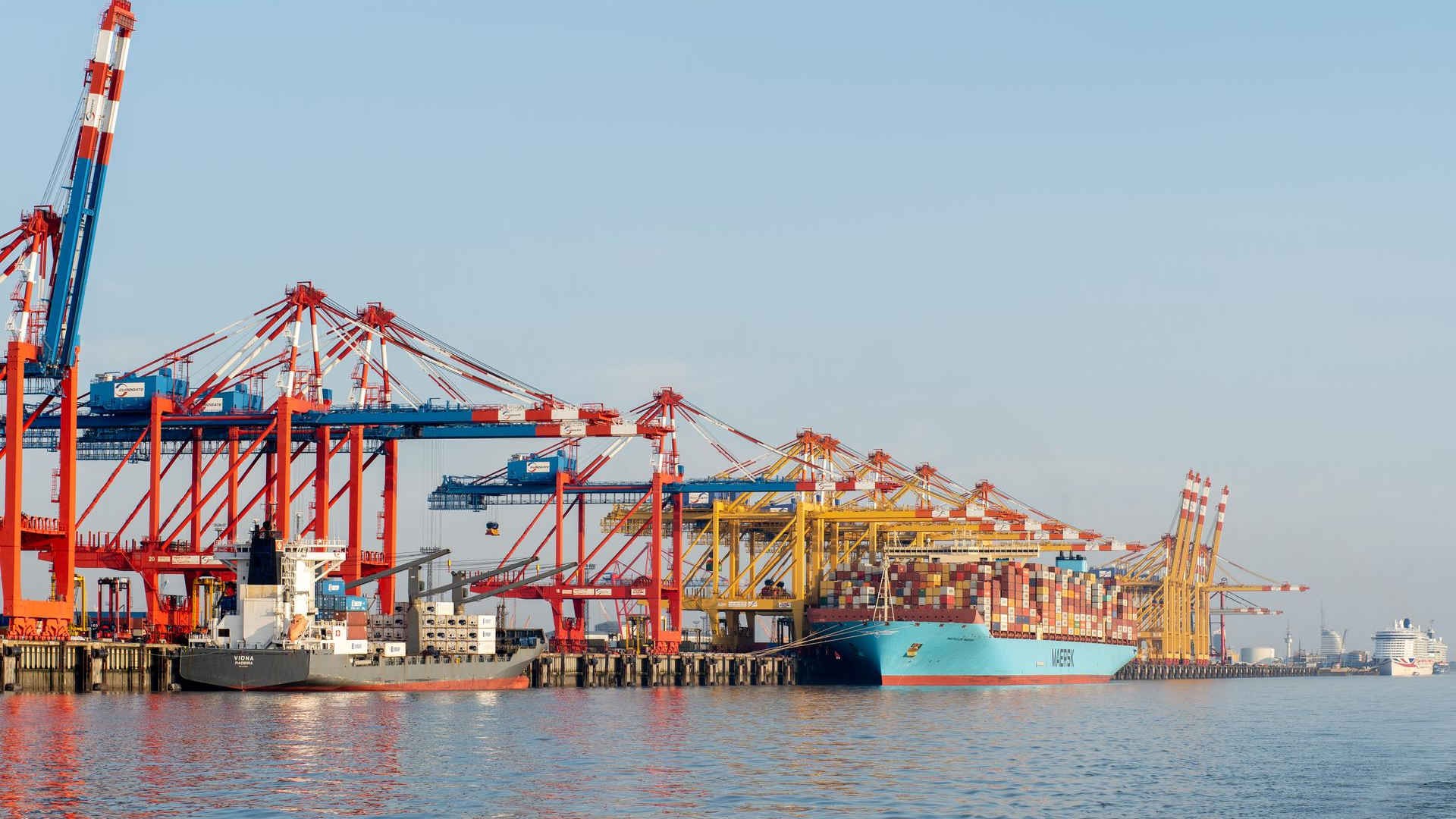 APM Terminals and Eurogate unveil €1bn plan to transform Bremerhaven’s NTB into zero emissions hub