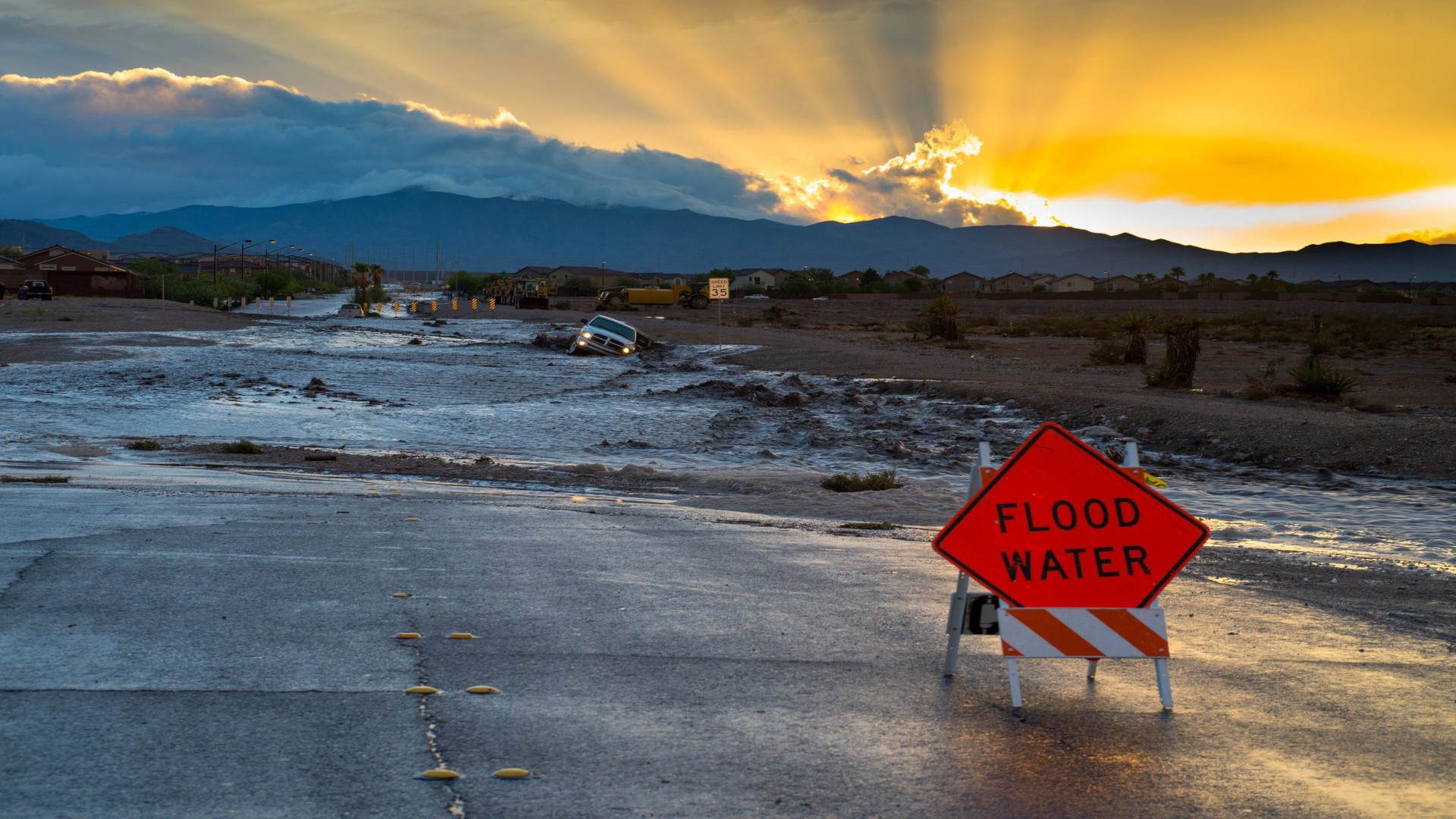 Casablanca port shuts down as severe storms causes major floods
