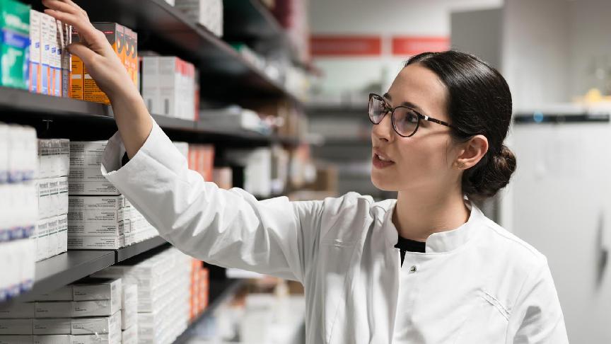 US announces new tariffs on pharmaceuticals, trucks, and furniture