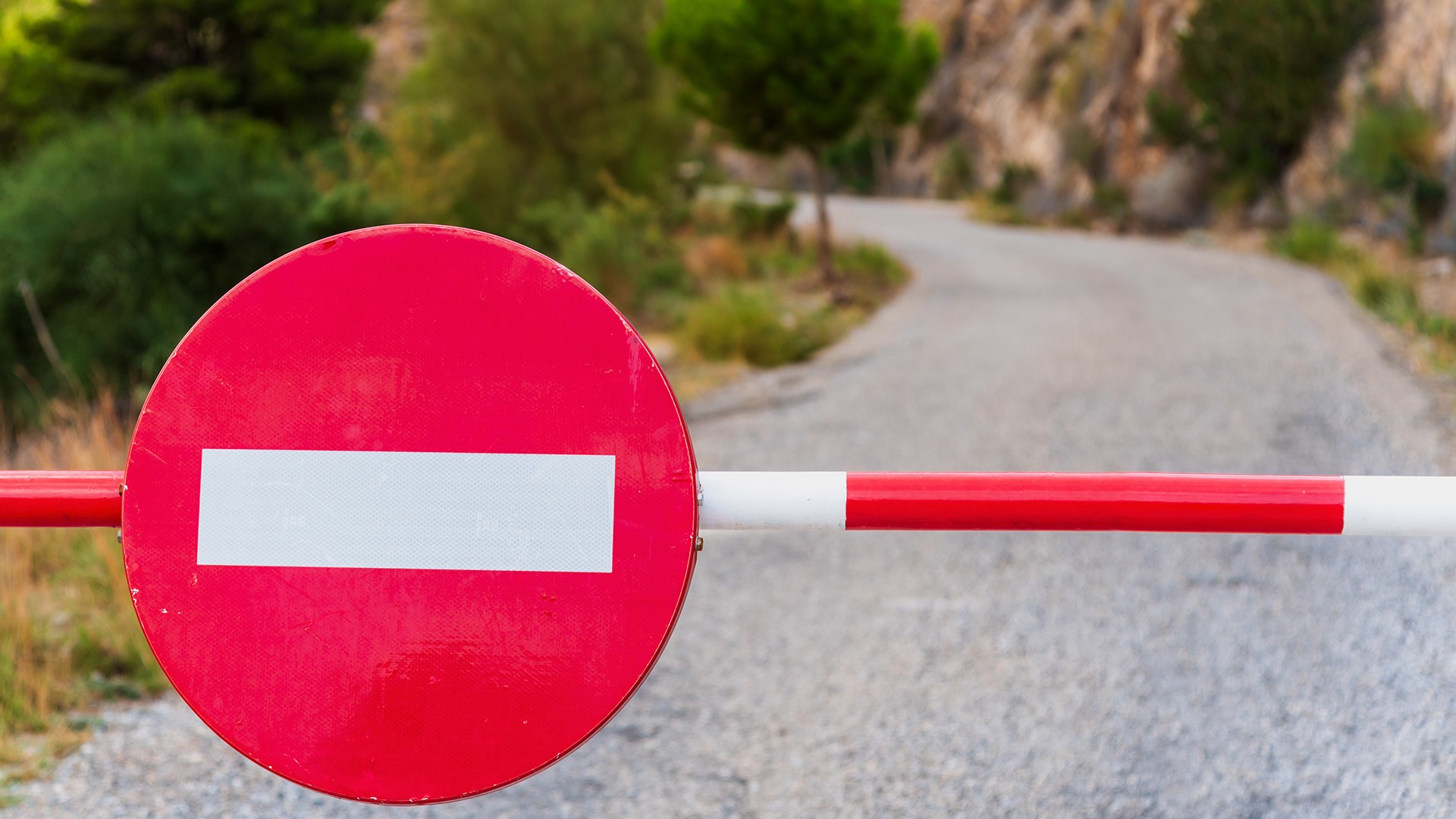 Winter conditions trigger transport corridor closures in Argentina and Chile