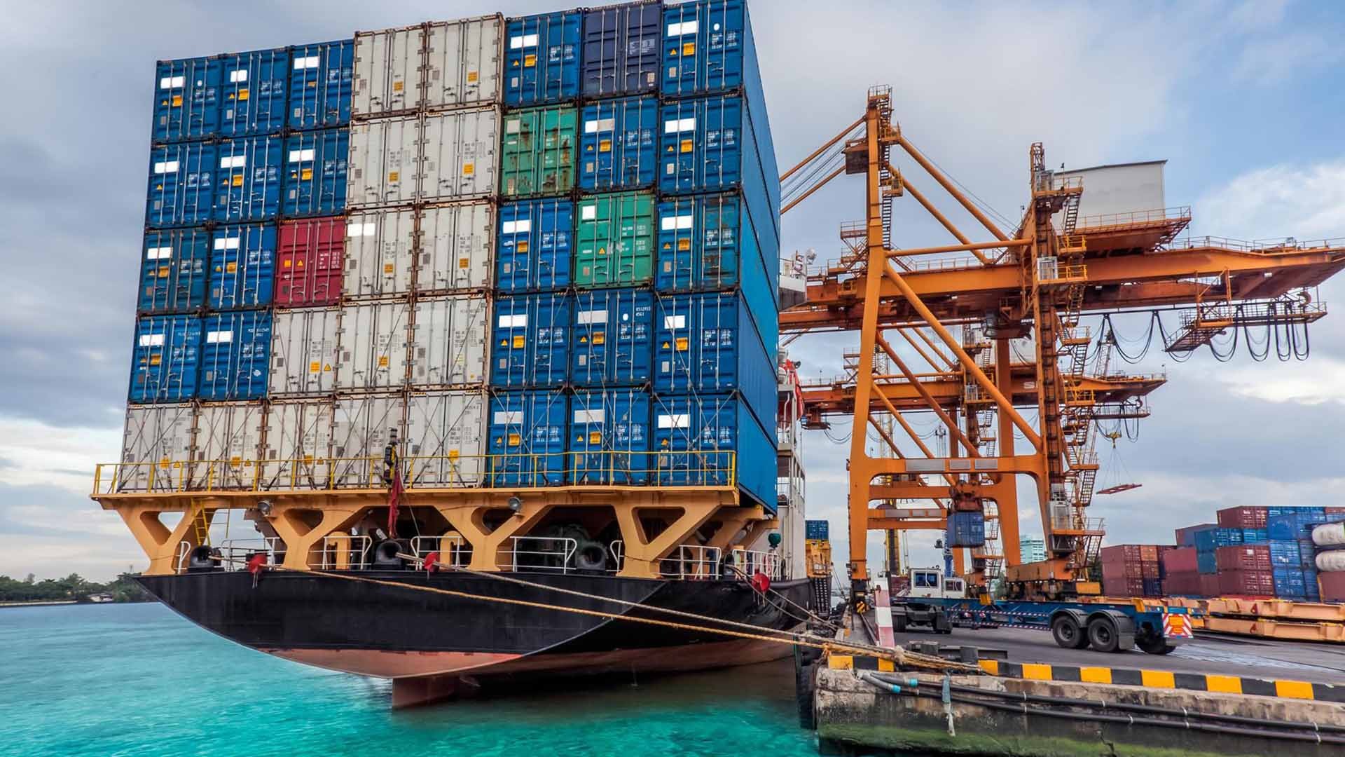 Race to bigger boxships could resume as carriers weigh plus 27,000 teu giants