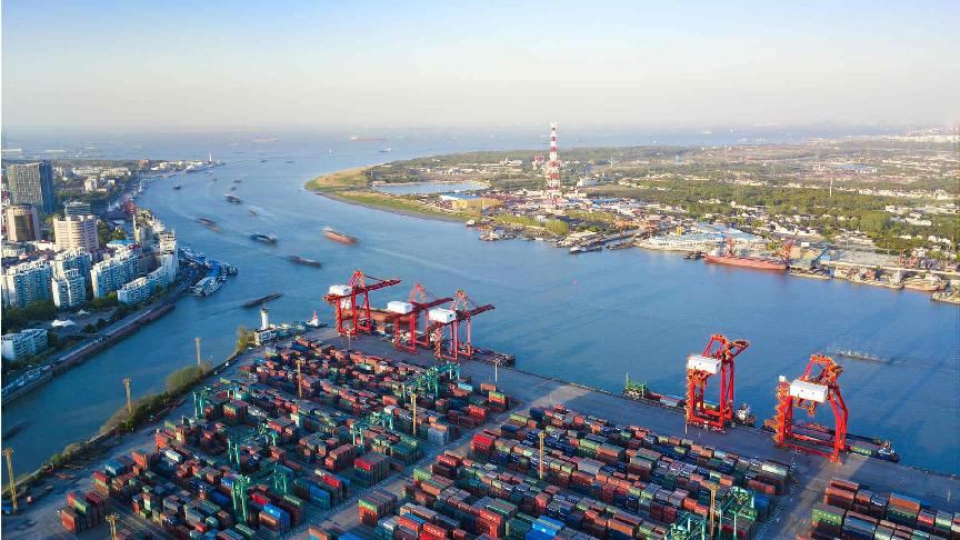 Shanghai ready to offer green methanol bunkering service in 2024