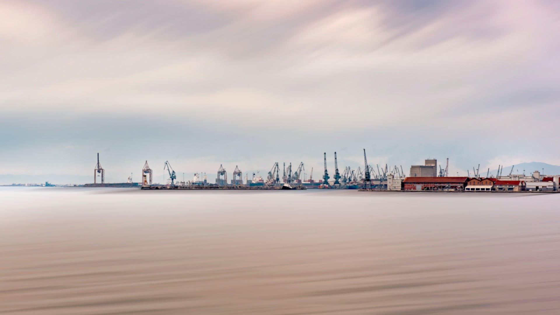 Thessaloniki launches project to double size of container terminal