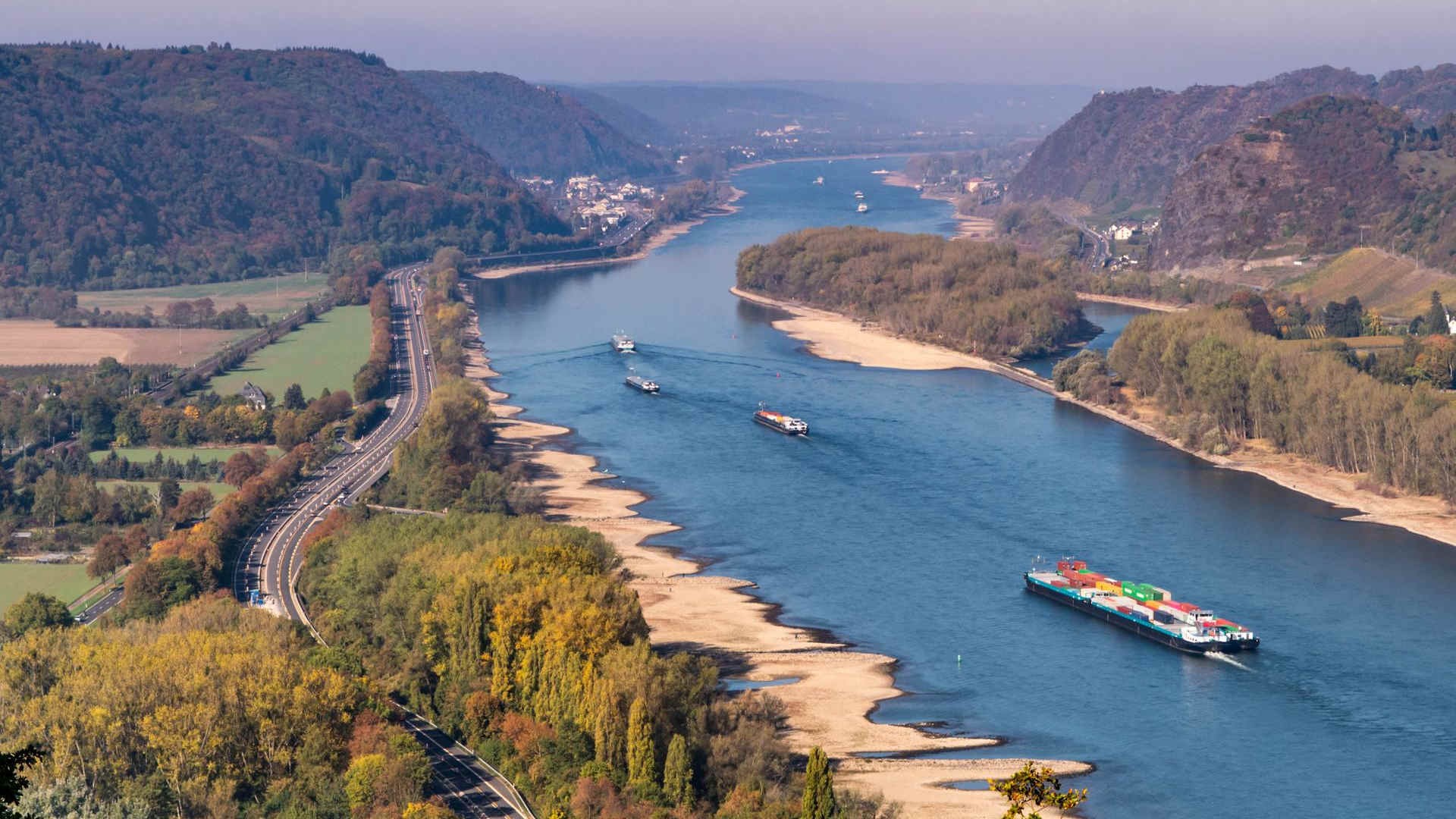 Rhine low water levels in Germany drive up cargo transport costs
