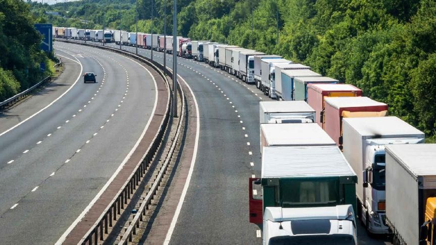  Italian truckers plan nationwide stoppage over diesel costs