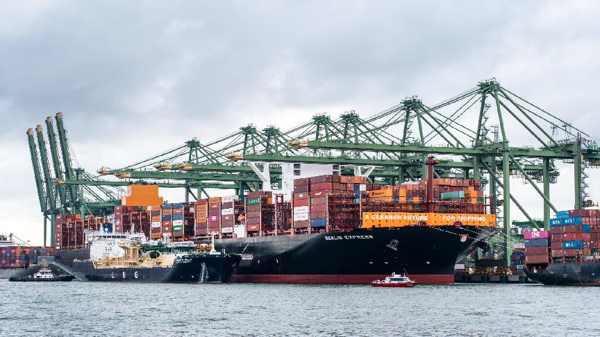 Hapag-Lloyd to begin vessel reshuffling after US-China deal