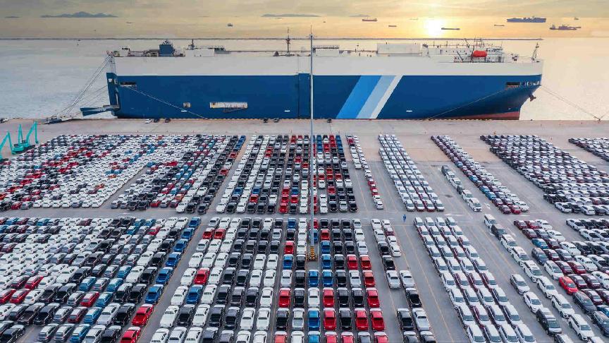 Swedish union bans handling Tesla vehicles at ports