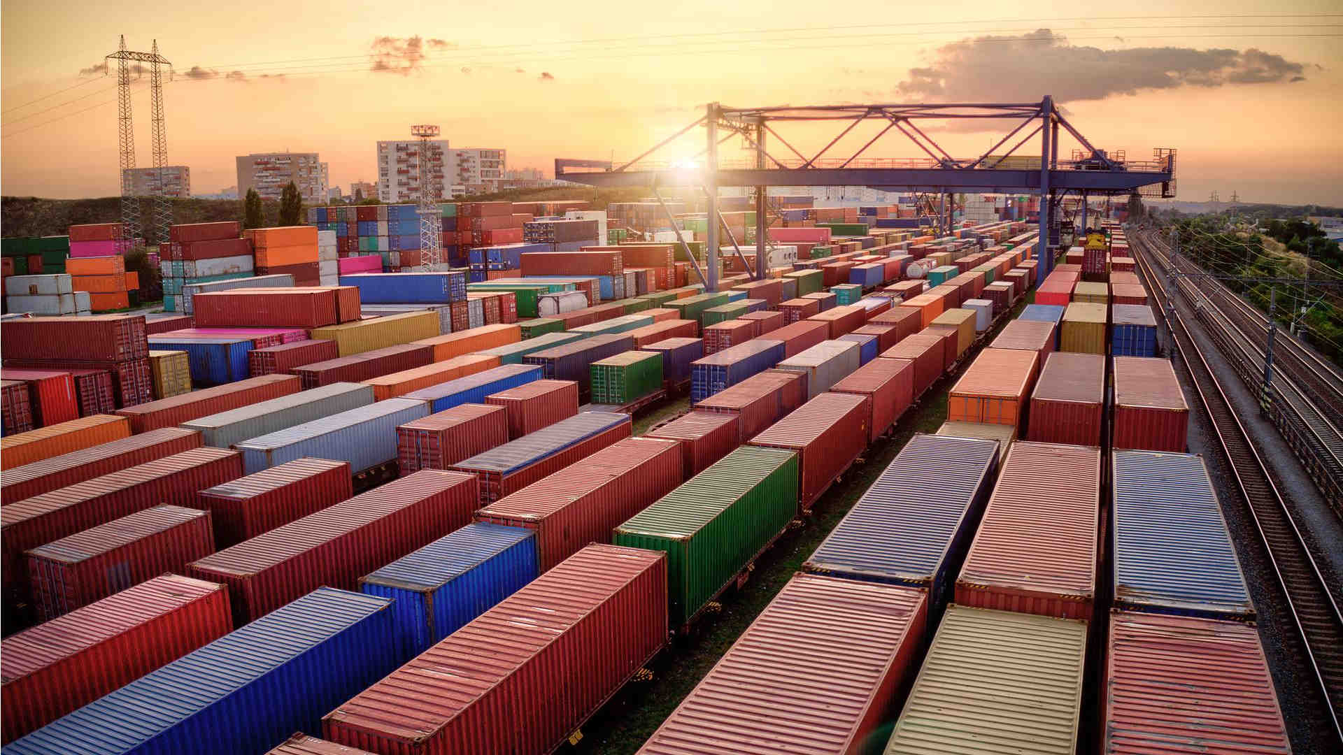 A new rail facility in Northampton, will link UK container ports with inland logistics hubs