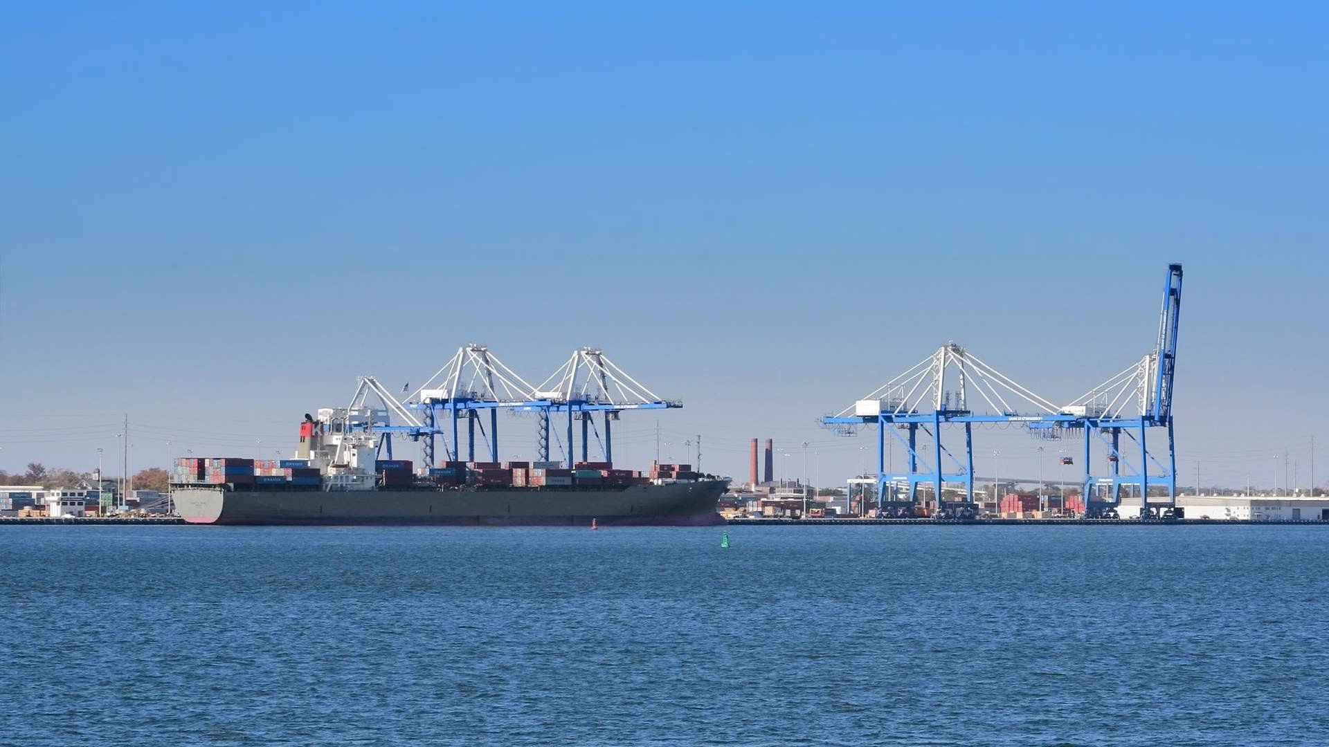 Charleston Port temporarily pauses container handling at Leatherman terminal