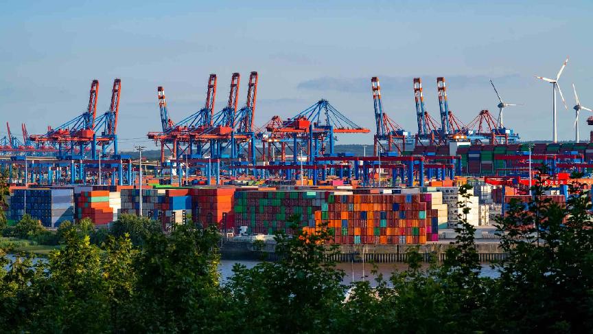 Hamburg volumes rise on increased service calls