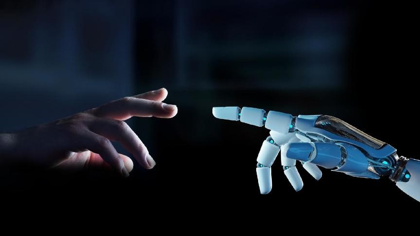 AI will revolutionise shipping, but not without risk