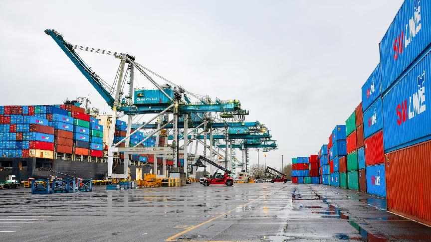 Portland secures container terminal future with operator deal