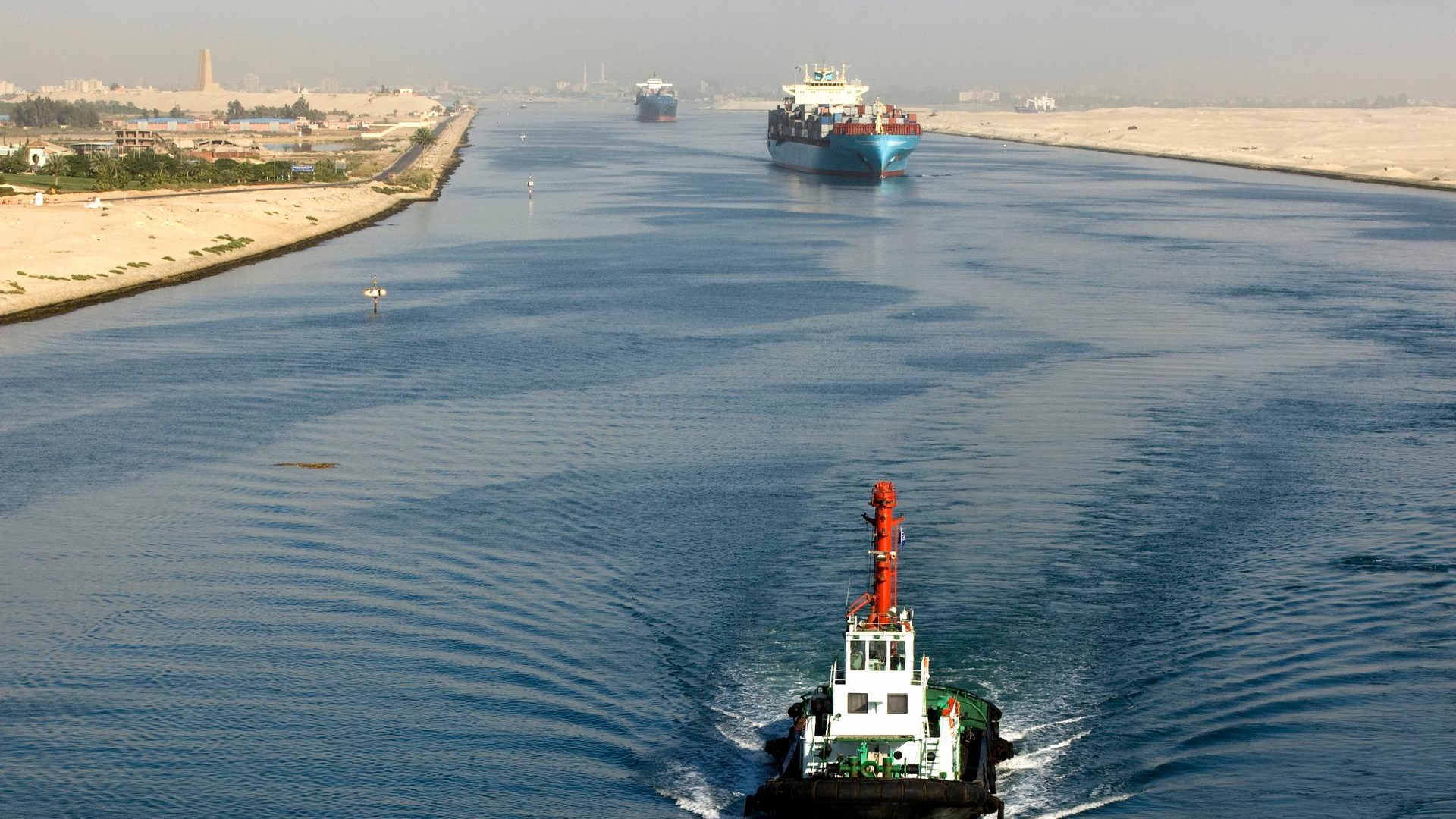 Ocean carriers accelerate their return to the Suez Canal as transits gather momentum