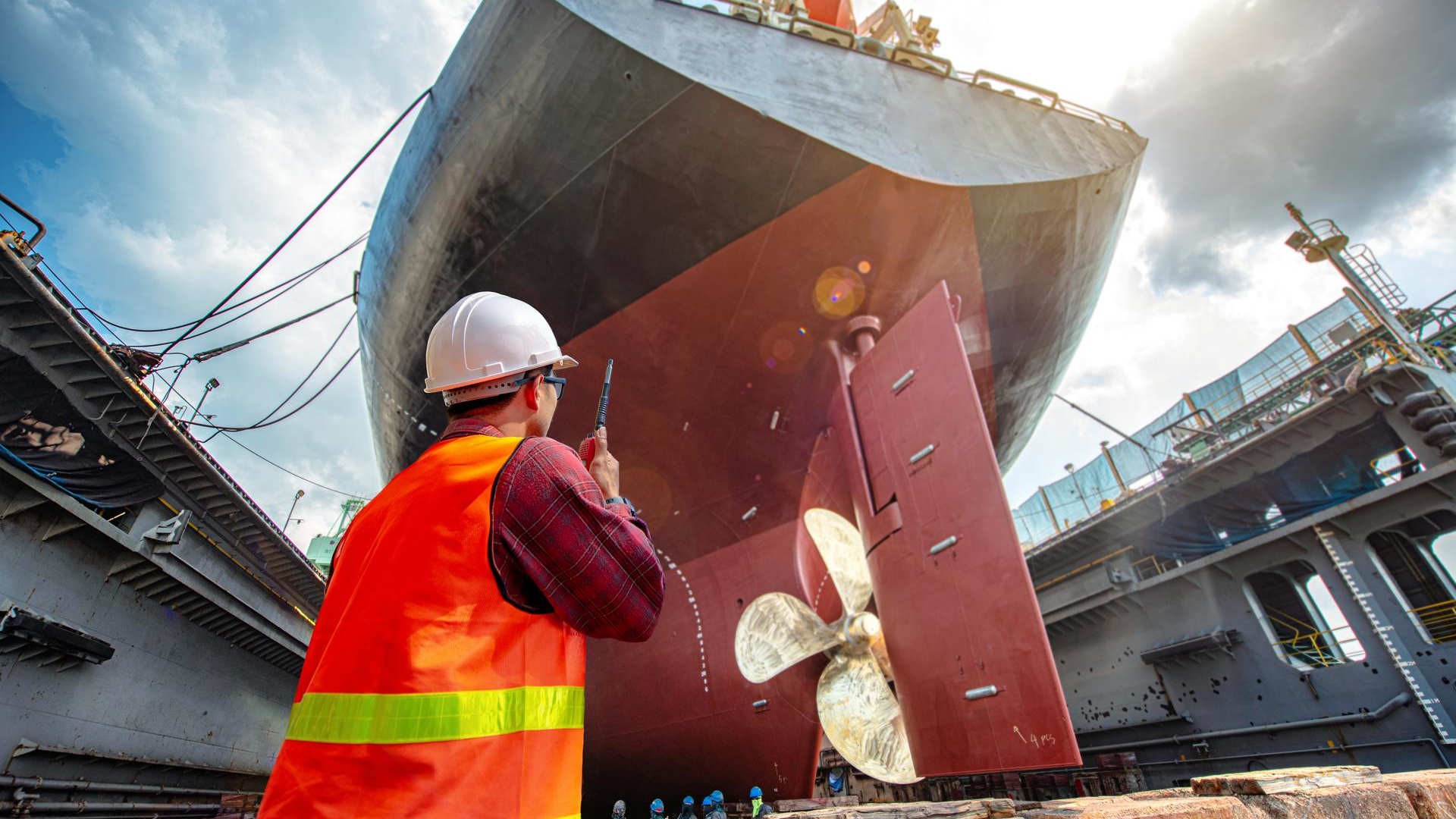 CMA CGM and Maersk line up new megamax boxship orders
